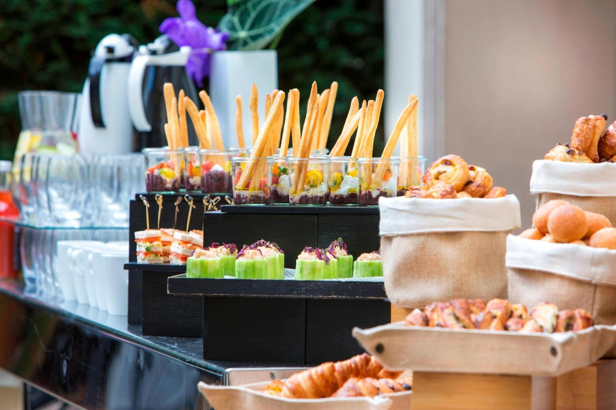 Renaissance Paris Nobel Tour Eiffel Hotel Екстериор снимка
